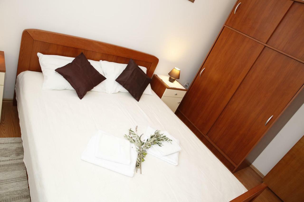 Apartman Alica Srima ヴォディツェ エクステリア 写真