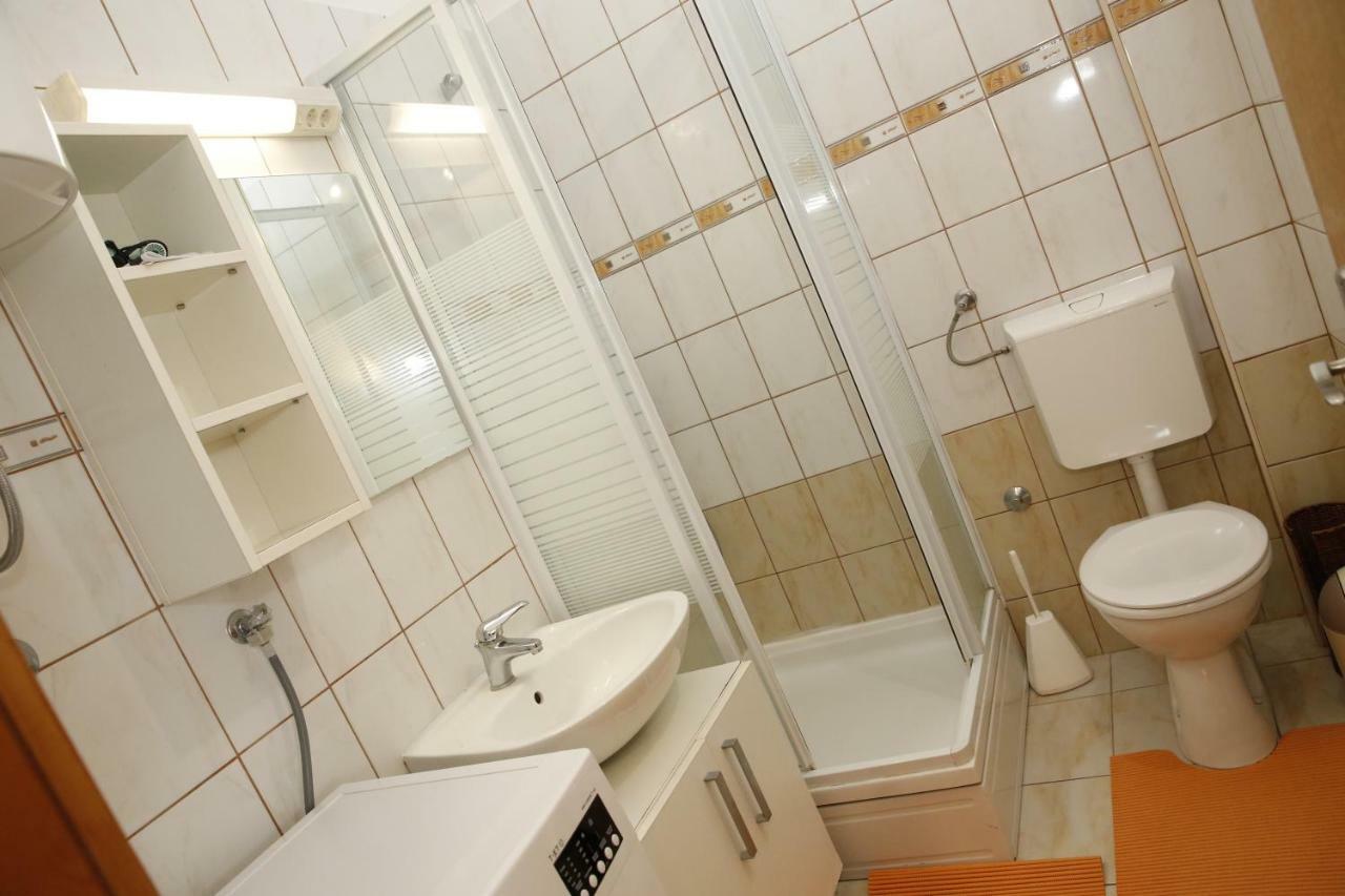 Apartman Alica Srima ヴォディツェ エクステリア 写真