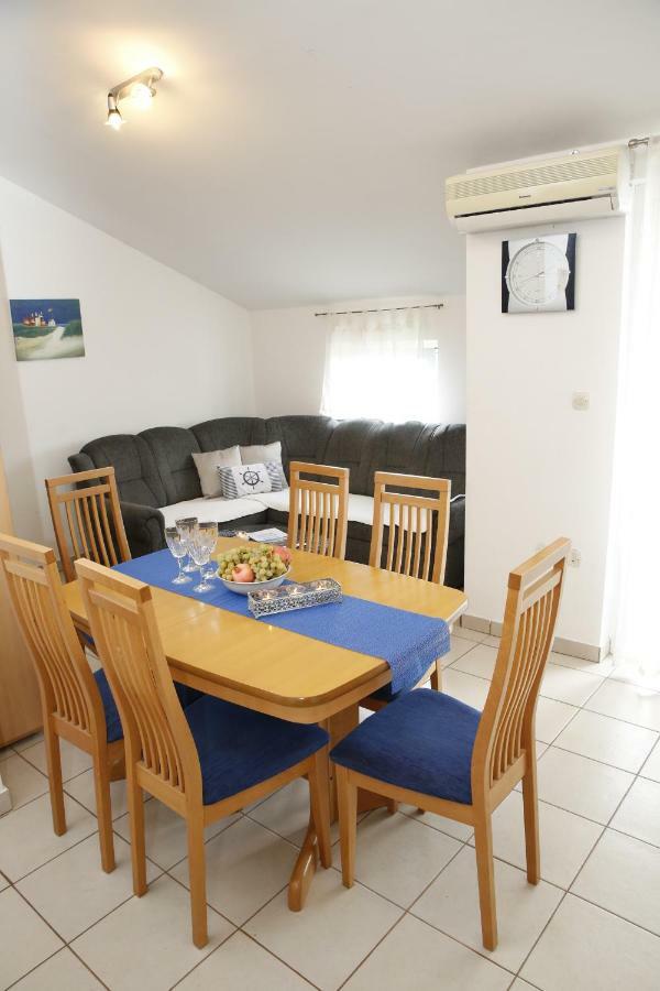 Apartman Alica Srima ヴォディツェ エクステリア 写真