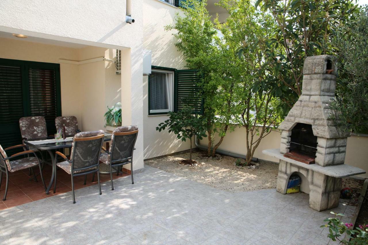 Apartman Alica Srima ヴォディツェ エクステリア 写真