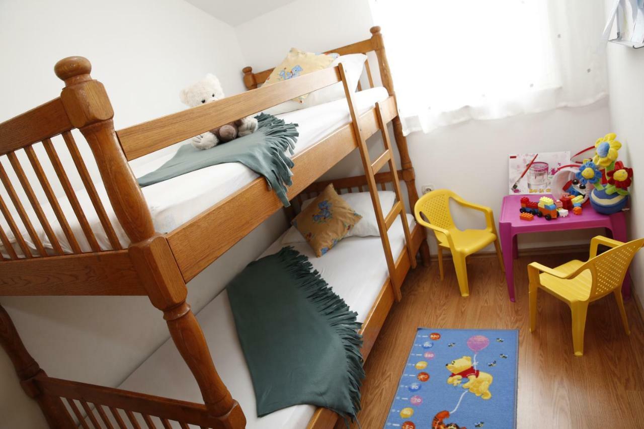 Apartman Alica Srima ヴォディツェ エクステリア 写真